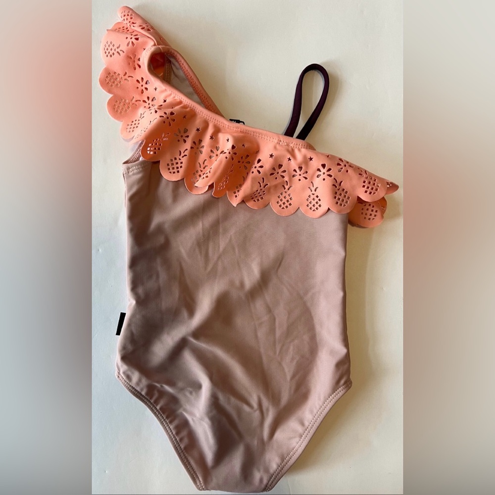 Molo Girls Peach Scalloped One-Piece Swimsuit Size 2 - Picture 2 of 2